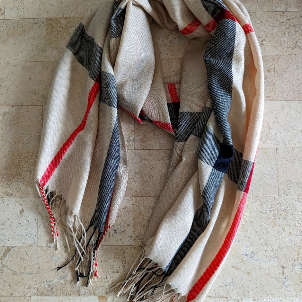 Beautiful 100%Bamboo Viscose Scarf NEW